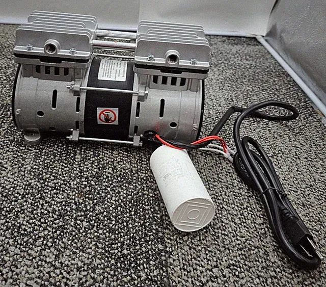 Oil Free Air Compressor 110V 550W With SeaKnight CBB60 Capacitor